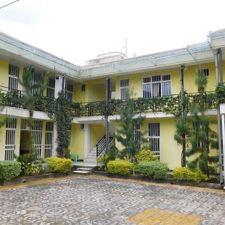Avi Pension Аддис-Абеба Экстерьер фото